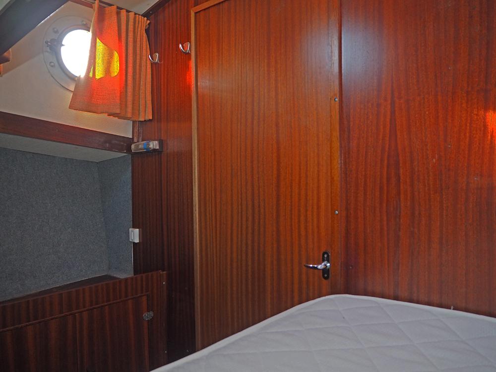 Fore ship, Accommodation